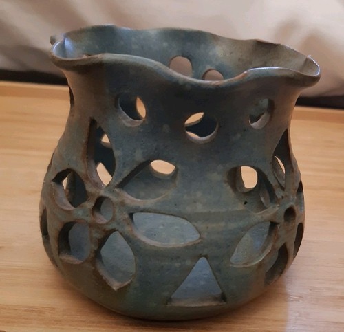 Handmade rait pottery - handmade,