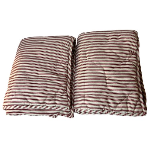 Pottery barn red - barn,